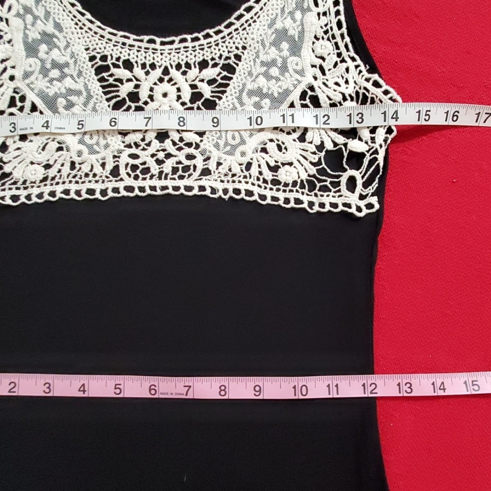 Black sleeveless maxi dress side slits white lace crochet neck detail NWOT Med - Picture 6 of 7